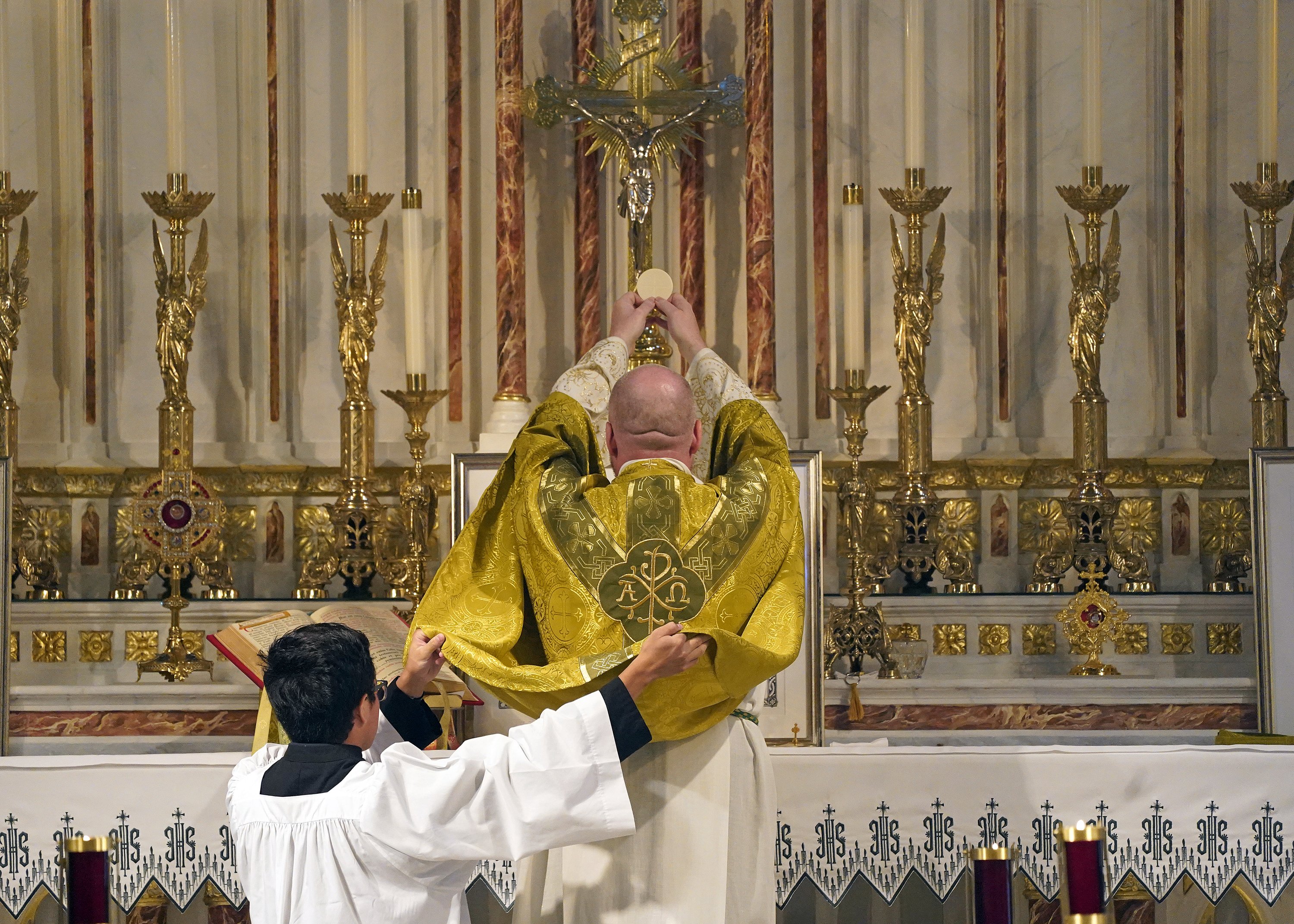 Pope Francis reaffirms must get Vatican approval to allow Latin Mass America Magazine